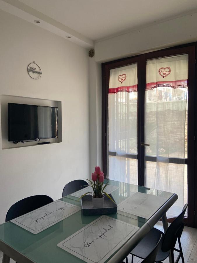 Caserma Guelfa - Casa Vacanza Chiarina Сан Бенедето дел Тронто Екстериор снимка