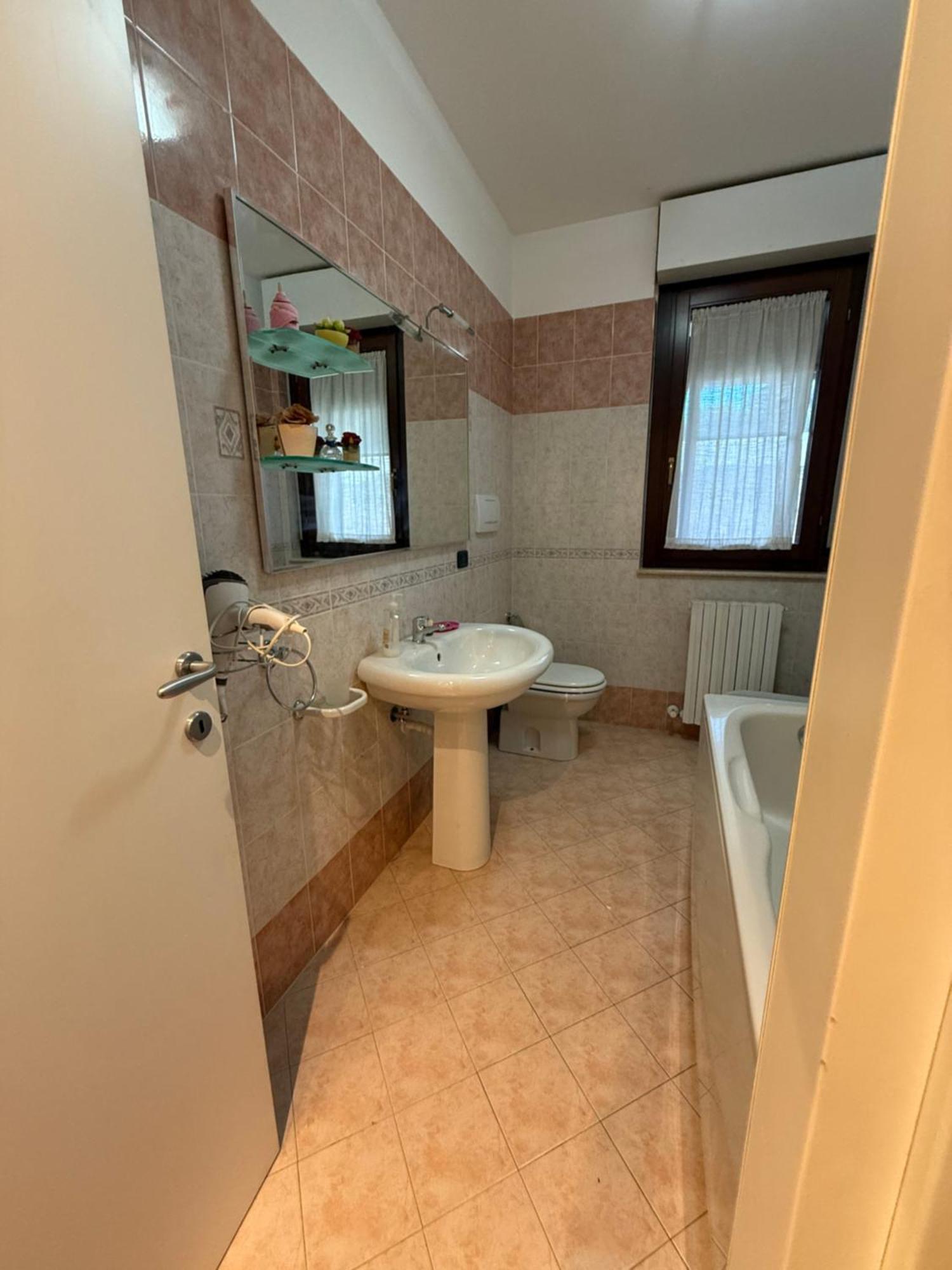 Caserma Guelfa - Casa Vacanza Chiarina Сан Бенедето дел Тронто Екстериор снимка